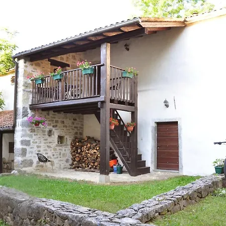 Traditional Stone House Kotli 4* Бузет
