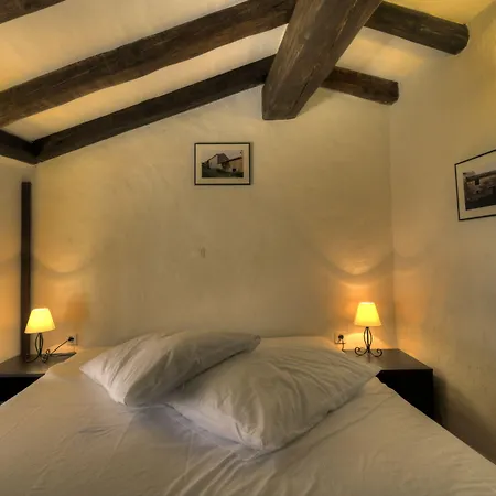 Traditional Stone House Kotli ゲストハウス