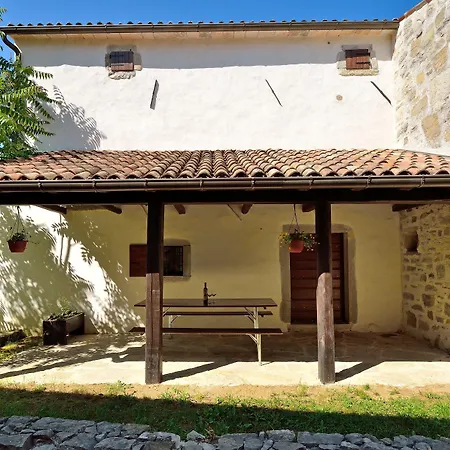 Traditional Stone House Kotli Гостевой дом