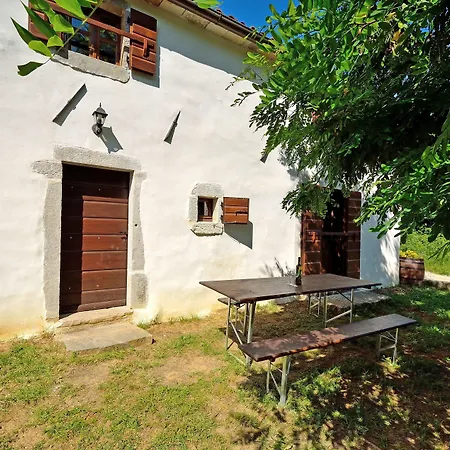 Traditional Stone House Kotli Гостевой дом