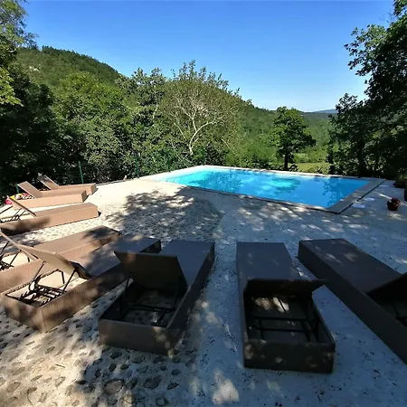 Traditional Stone House Kotli ゲストハウス