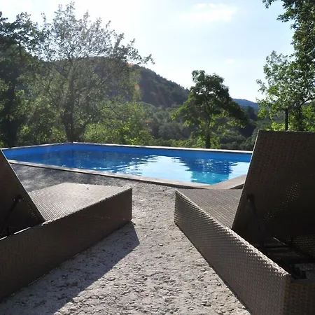 Pensión Traditional Stone House Kotli 4*